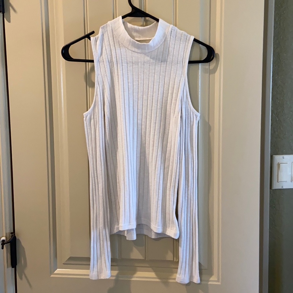 Cold Shoulder Pullover By American Eagle Brand - image 1